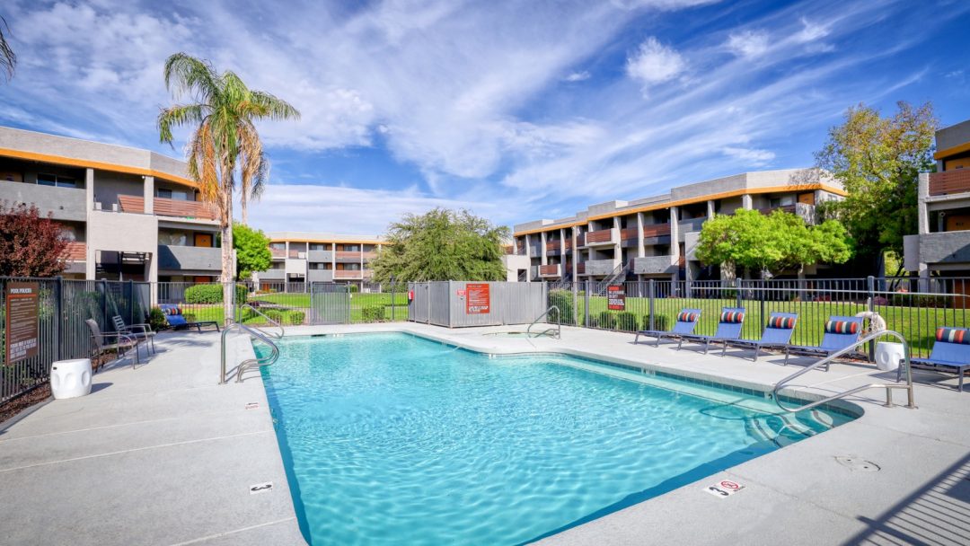 Luxury Apartments for Rent in Glendale, AZ Jerome`s Home page
